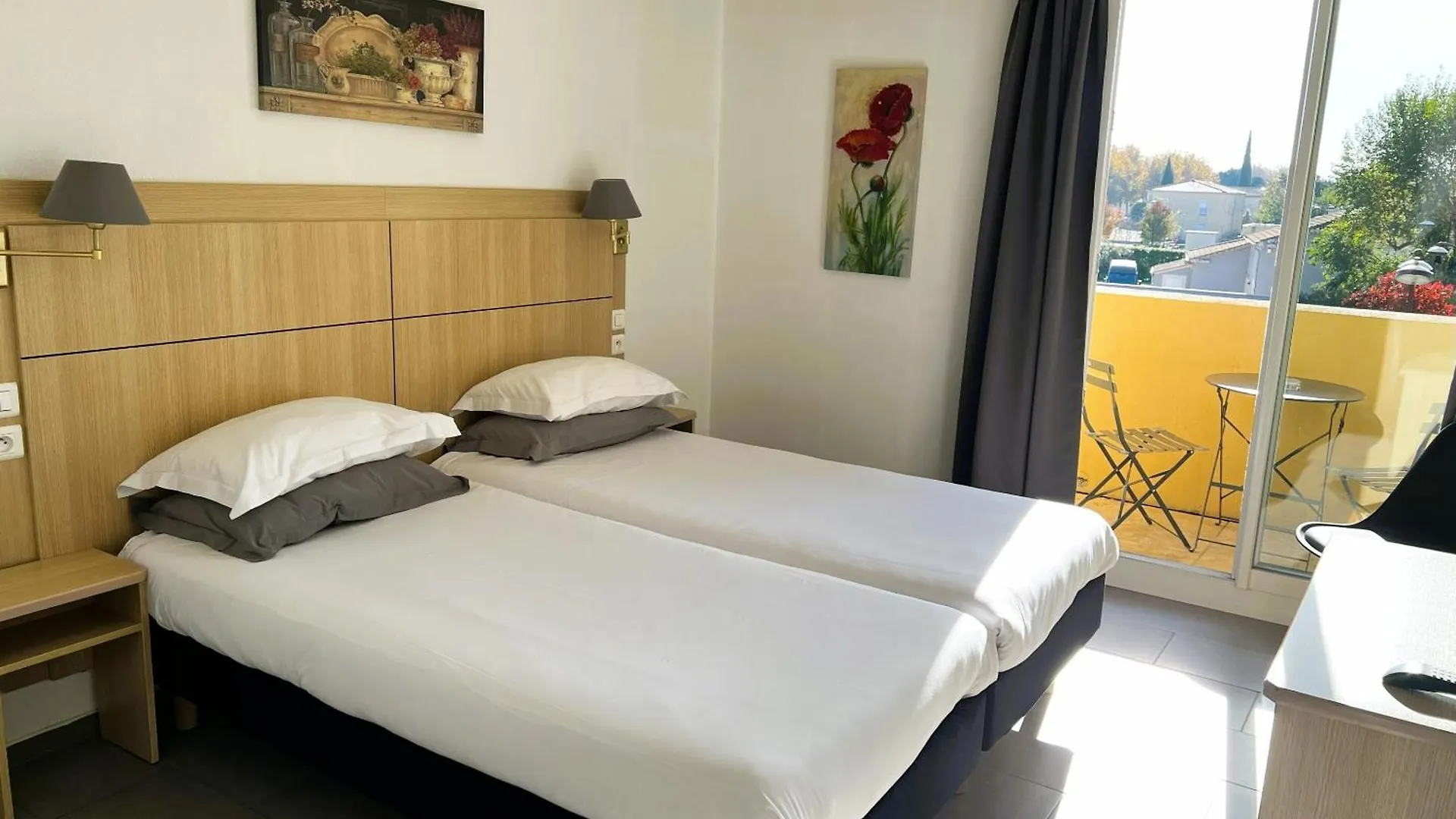 Hotel Les Nevons L'Isle-sur-la-Sorgue