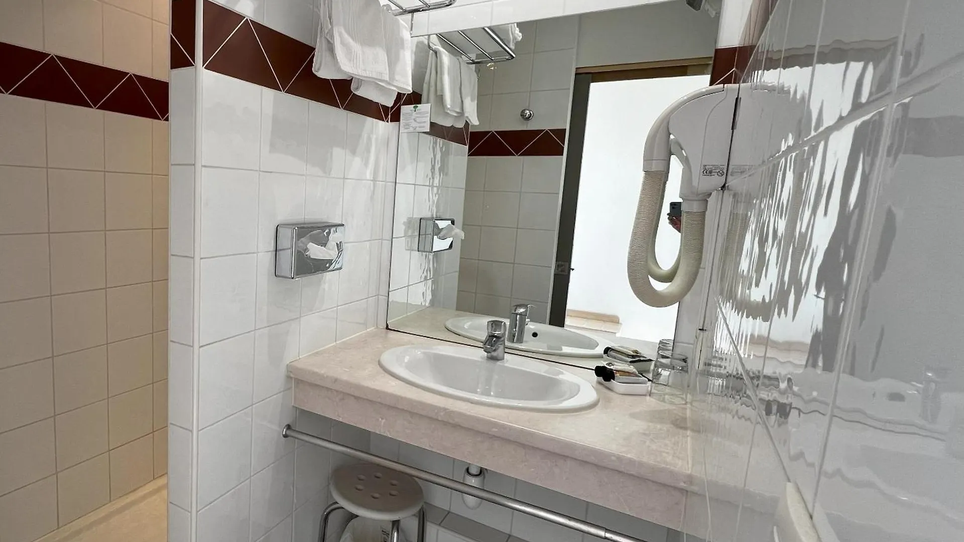 Hotel Les Nevons L'Isle-sur-la-Sorgue