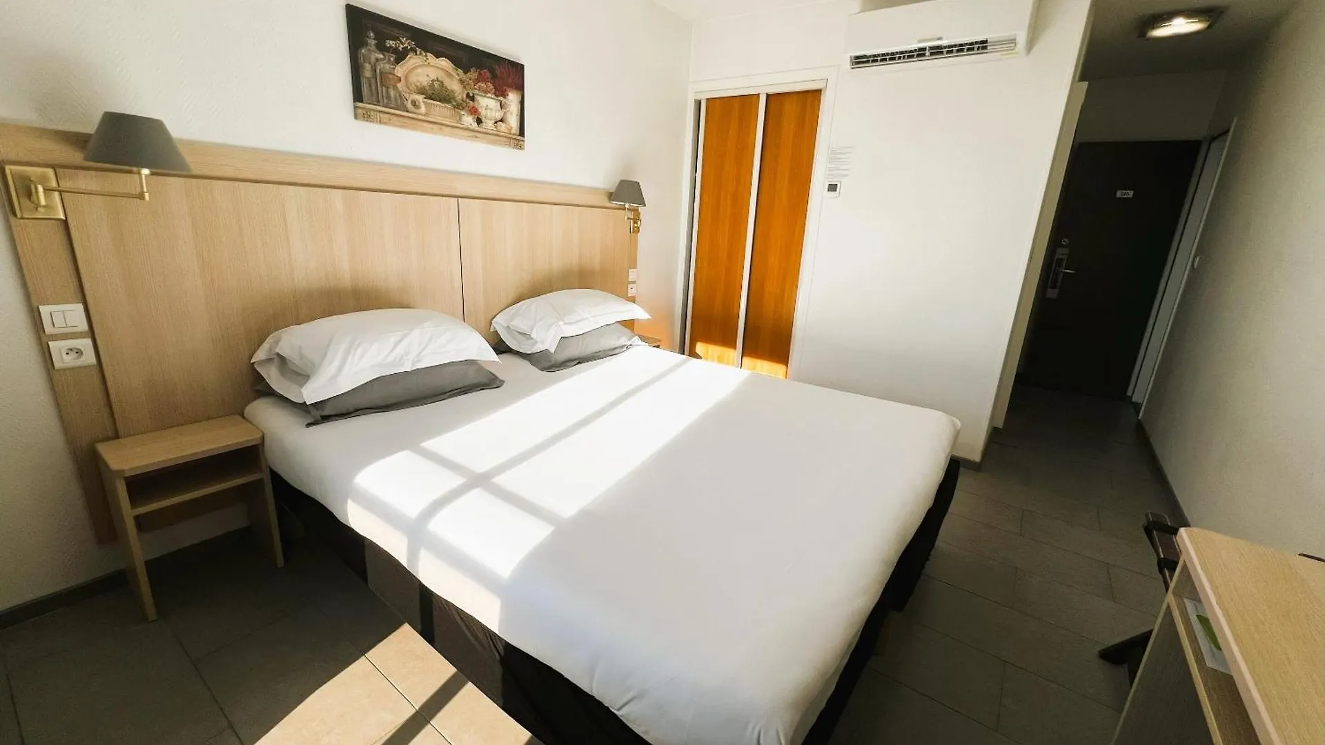 Hotel Les Nevons L'Isle-sur-la-Sorgue